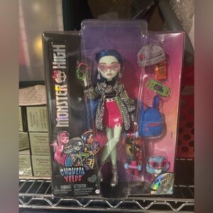 Monster High Ghoulia Yelps doll with Sir Hoots A Lot